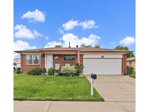 5511 Scranton St, Denver, CO, 80239-3637 | Card Image