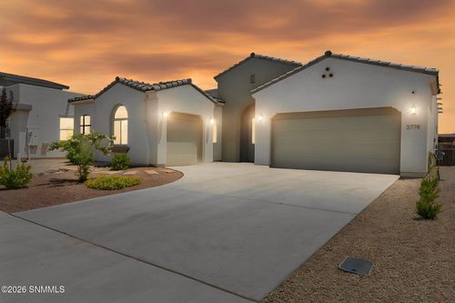 3778 Nightingale Ave, Las Cruces, NM, 88012-0860 | Card Image