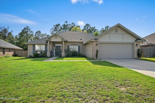 6267 Roxanne Way, Biloxi, MS, 39532-4539 | Card Image