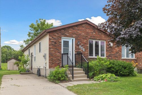 283 Bricker St, Port Elgin, ON, N0H2C1 | Card Image