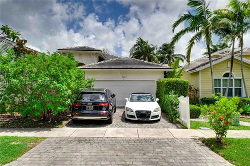 3457 Ne 2nd St, Homestead, FL, 33033-8015 | Card Image