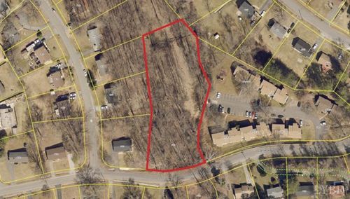 1210 Craigmont Dr, Lynchburg, VA, 24501-5310 | Card Image