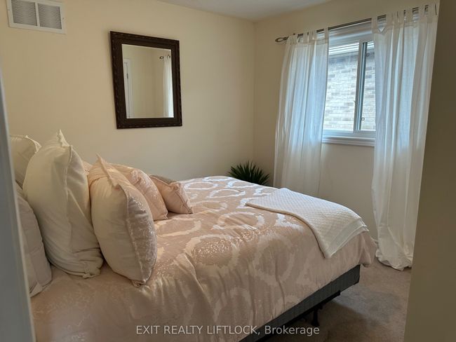 36 White Hart Lane, House other with 3 bedrooms, 2 bathrooms and 4 parking in Hastings ON | Image 12