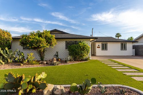 8335 E Weldon Ave, Scottsdale, AZ, 85251-5914 | Card Image