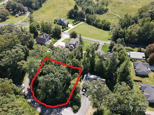 89 Hamilton Woods Ln, Etowah, NC, 28729-5000 | Card Image