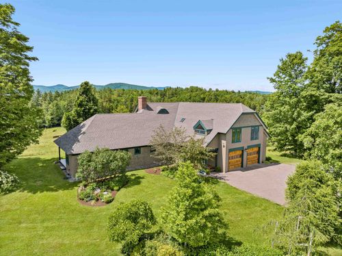 2000 E Warren Rd, Waitsfield, VT, 05673-7347 | Card Image