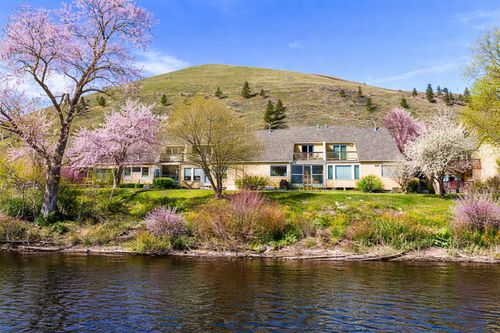 1837 Daniel Dr, Missoula, MT, 59802-4926 | Card Image