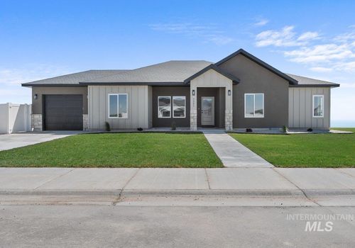 lot-4-block-9-1331 19th Ave E, Jerome, ID, 83338 | Card Image