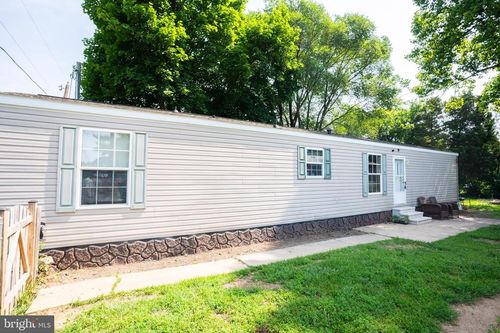 92 Edsel Ave, MARTINSBURG, WV, 25405-1400 | Card Image