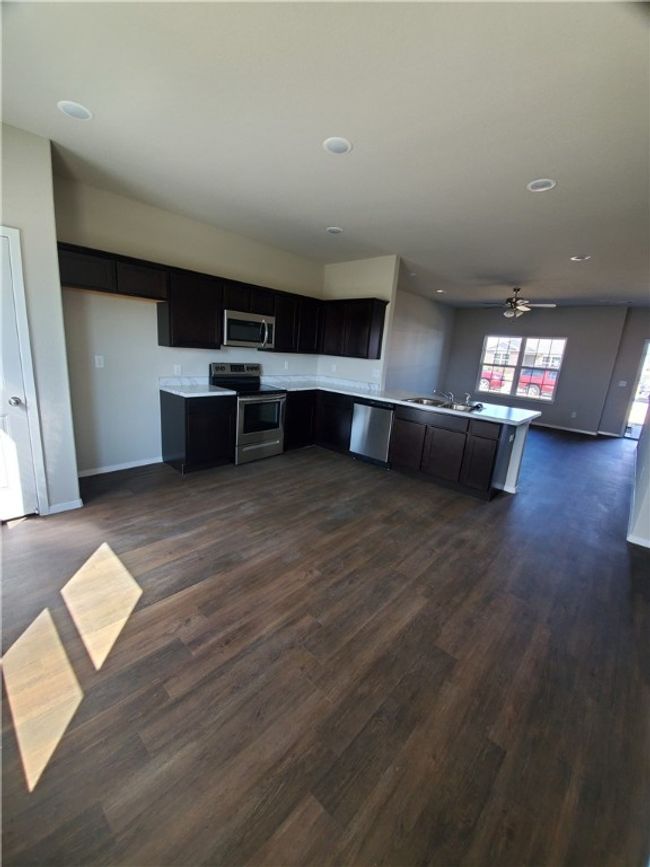 1661 Edinburgh Dr, House other with 4 bedrooms, 3 bathrooms and null parking in Centerton AR | Image 4