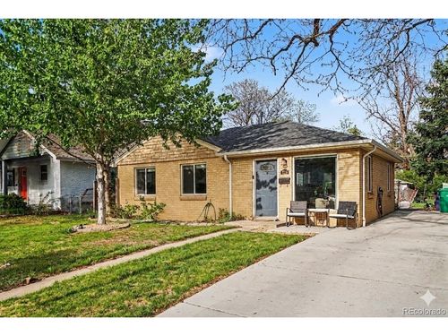 2216 S Clermont St, Denver, CO, 80222-5009 | Card Image