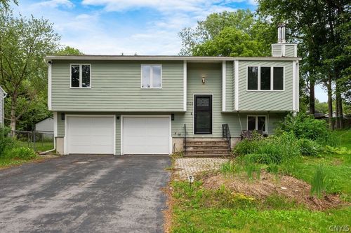 8103 Princess Path, Liverpool, NY, 13090-1834 | Card Image