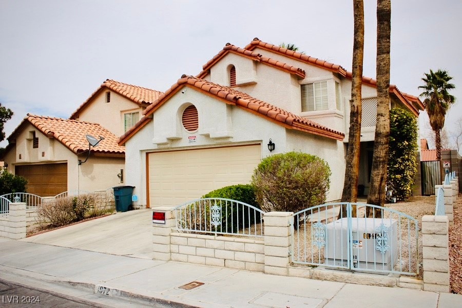 Weenap Dr, Las Vegas, NV 89108