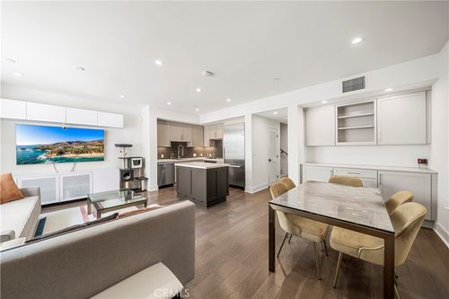 unit-106-820 Mission St, South Pasadena, CA, 91030-3459 | Card Image