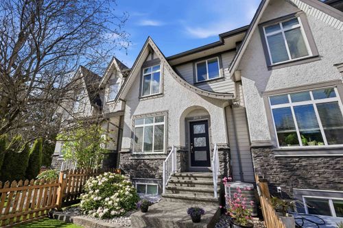 20919 80 Ave, Langley, BC, V2Y0R3 | Card Image