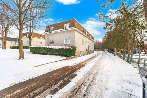 6-2320 Hixon St, Oakville, ON, L6L1T4 | Card Image