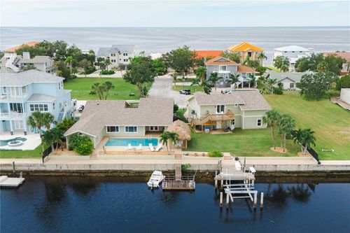 3154 Brigantine Ct, New Port Richey, FL, 34652-3003 | Card Image