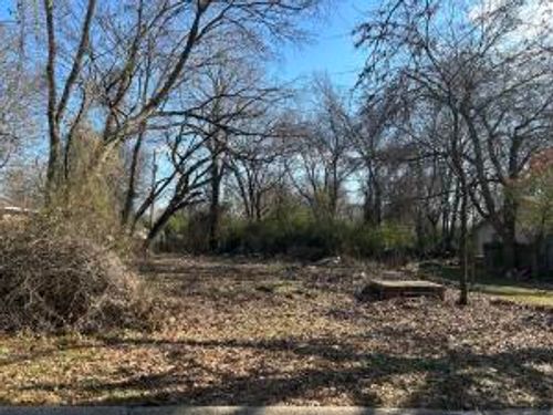 300 1/2 N Hartford Ave, Russellville, AR, 72801-4230 | Card Image