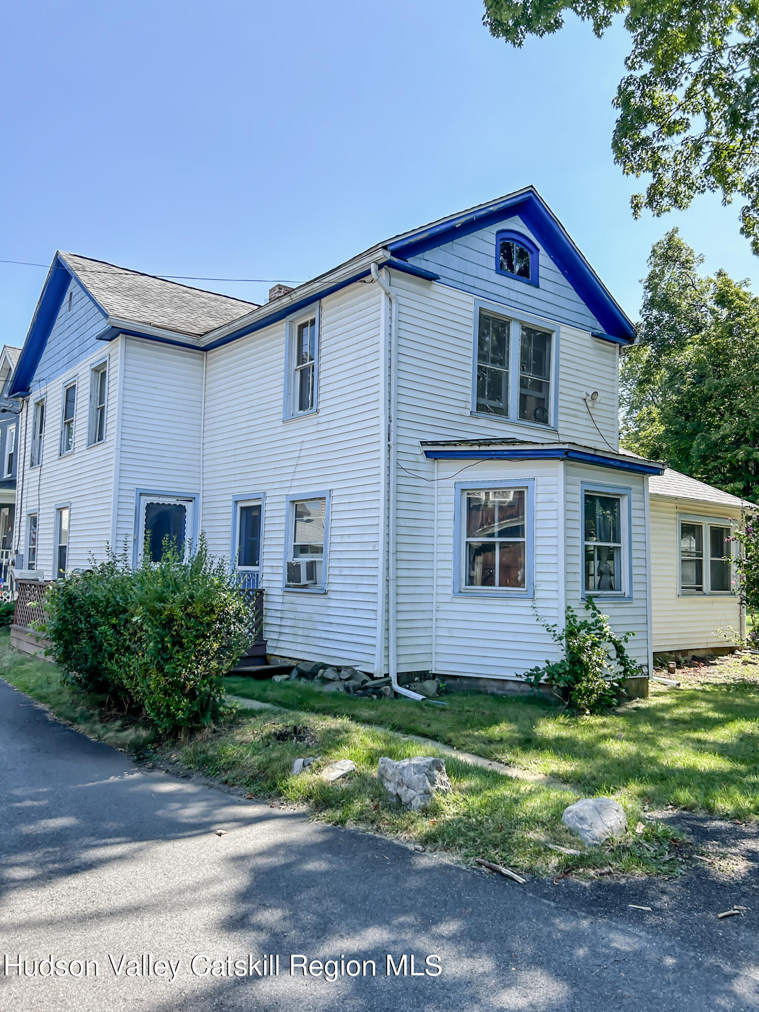 Apple St, Kingston, NY 12401