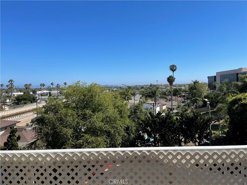 a320-20331 Bluffside Cir, Huntington Beach, CA, 92646 | Card Image