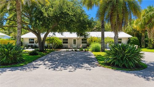 5008 Tradewinds Dr, Vero Beach, FL, 32963-1275 | Card Image