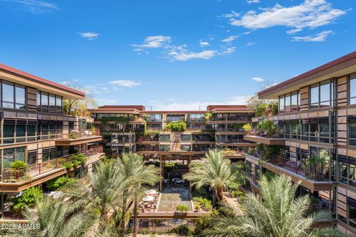 6002-7147 E Rancho Vista Dr, Scottsdale, AZ, 85251-1492 | Card Image