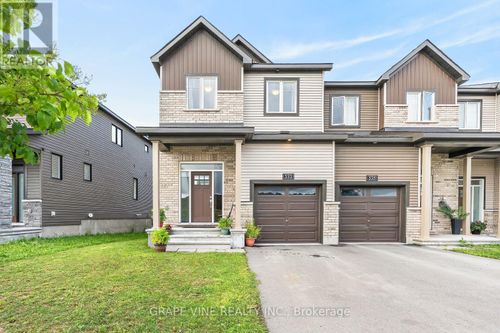 533 Winterset Road, Ottawa, ON, K2T0P4 | Card Image