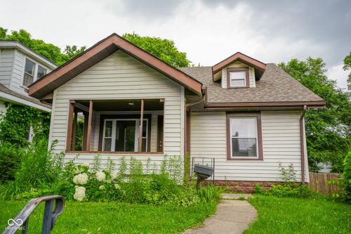 1408 W 13th St, Anderson, IN, 46016-3304 | Card Image