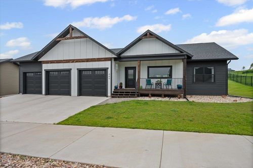 449 Gooseberry Rd, Spearfish, SD, 57783-9008 | Card Image