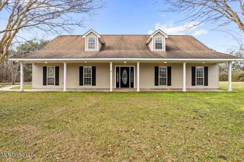 10 Pin Oak Ct, Picayune, MS, 39466-7400 | Card Image