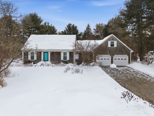 18 Wordell St, Rochester, MA, 02770-1914 | Card Image