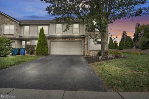 2 Round Ridge Rd, MECHANICSBURG, PA, 17055 | Card Image