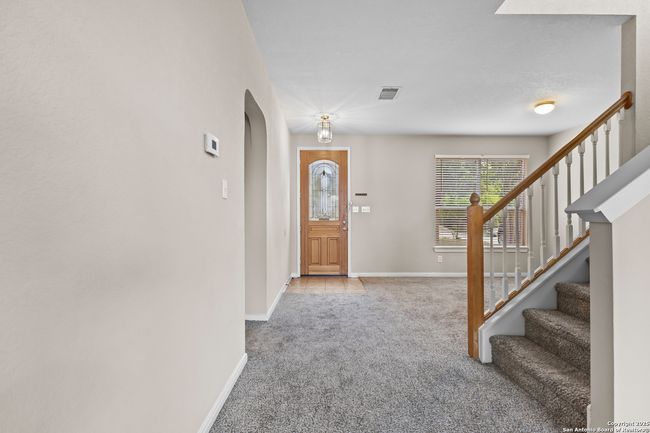 156 Springtree Blf, House other with 4 bedrooms, 3 bathrooms and null parking in Cibolo TX | Image 5