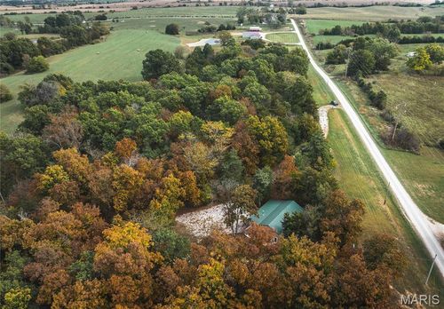 23800 Foxtrot Ln, Kirksville, MO, 63501-7922 | Card Image