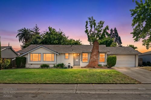 4504 Marble Way, Carmichael, CA, 95608-1821 | Card Image