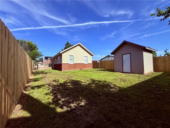 1221 S 5 Th St, House other with 2 bedrooms, 1 bathrooms and null parking in Rogers AR | Image 4