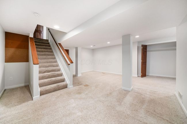 7635 Forest Knoll Dr, House other with 4 bedrooms, 3 bathrooms and null parking in Dublin OH | Image 17