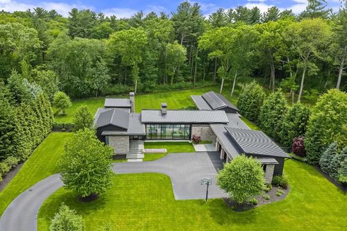 63 Sylvan Ln, Weston, MA, 02493-1027 | Card Image