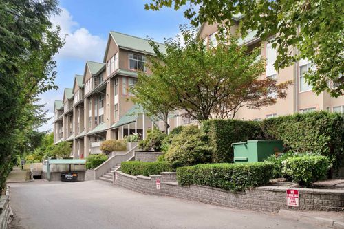 308 - 11609 227th Street, Condo with 2 bedrooms, 2 bathrooms and 1 parking in Maple Ridge BC | Card Image