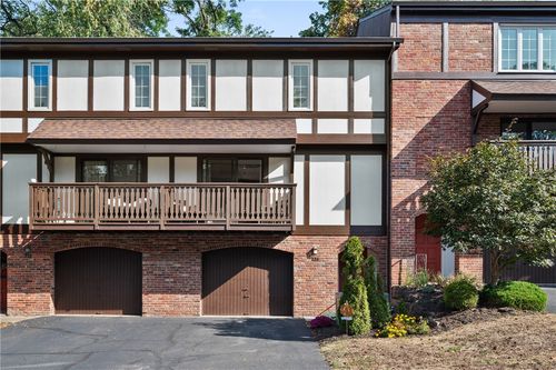335 Woodbridge Dr, Pittsburgh, PA, 15237-3364 | Card Image