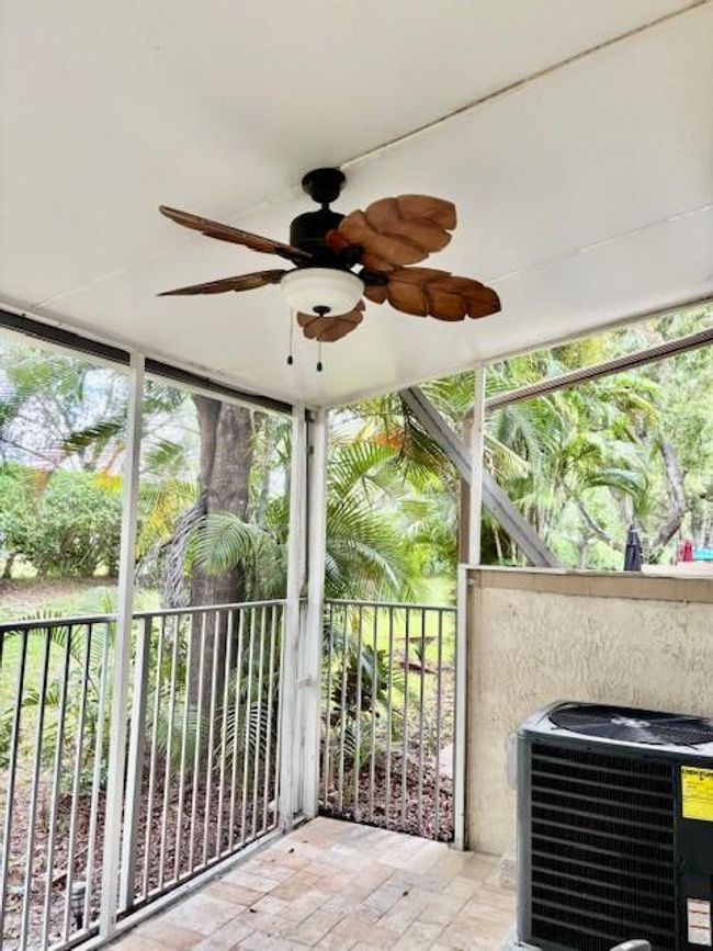 1838 Nw 79 Th Way, Townhouse with 3 bedrooms, 3 bathrooms and null parking in Pembroke Pines FL | Image 20