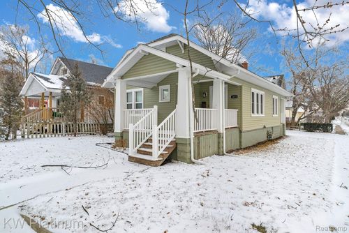 1624 15th St, Port Huron, MI, 48060-5650 | Card Image