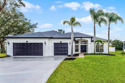 14320 N Berwick Court, House other with 4 bedrooms, 3 bathrooms and null parking in Orlando FL | Image 1