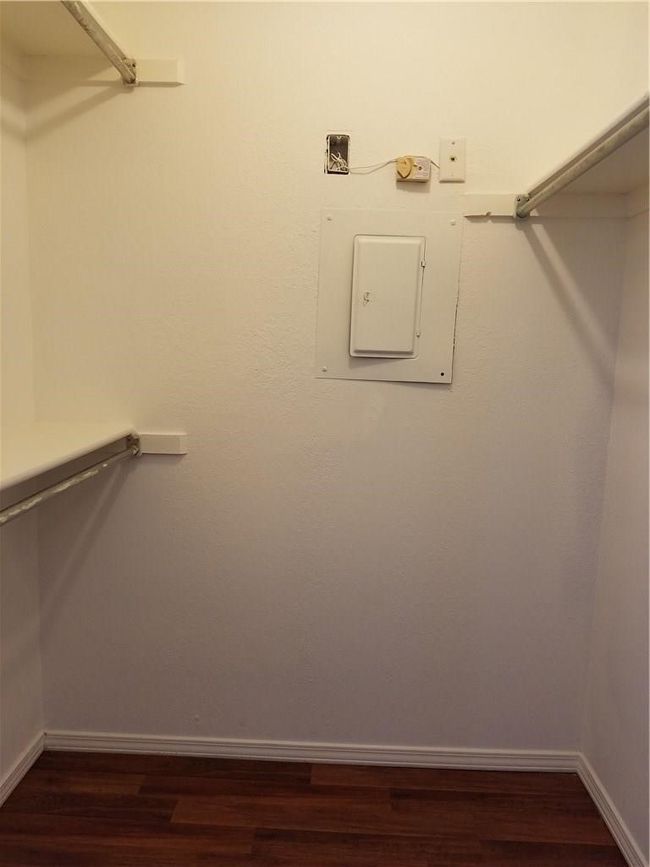 APT-906 - 4748 Old Bent Tree Ln, Condo with 1 bedrooms, 1 bathrooms and null parking in Dallas TX | Image 8