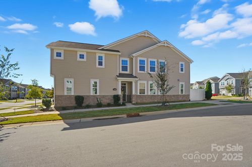 7308 Encino Pl, Charlotte, NC, 28269-3882 | Card Image