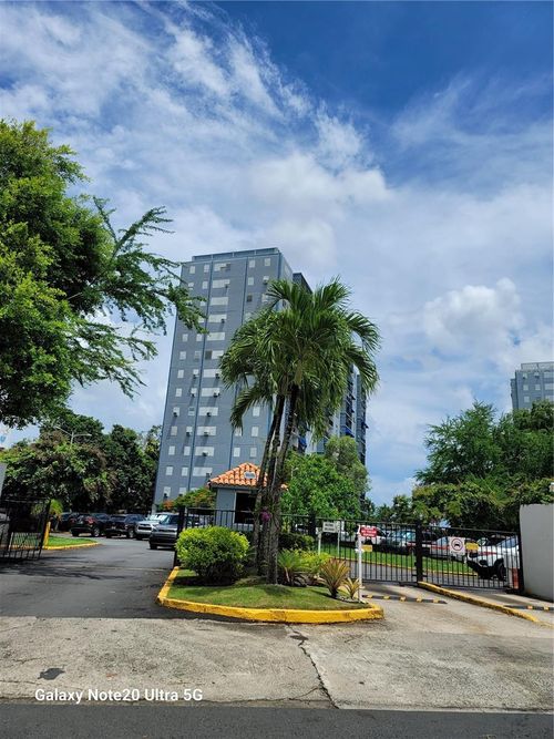 307-424 Calle Ensenada, San Juan, PR, 00920-3510 | Card Image