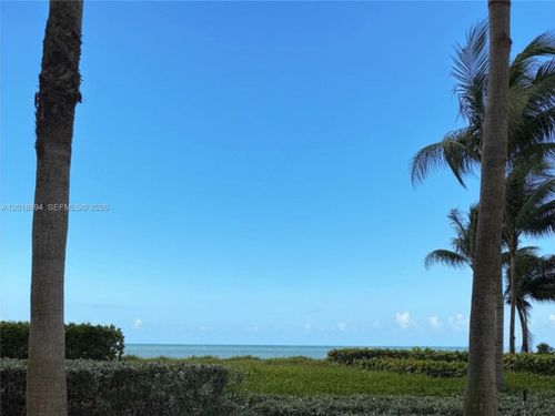 cabana-5s-16047 Collins Ave, Sunny Isles Beach, FL, 33160-5557 | Card Image