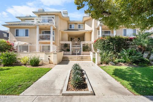 206-530 W Stocker St, Glendale, CA, 91202-3557 | Card Image