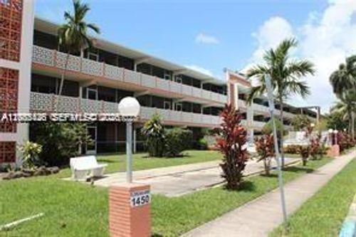 114-1450 Ne 170th St, North Miami Beach, FL, 33162-2885 | Card Image
