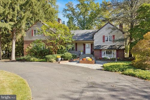 1162 Limekiln Pike, AMBLER, PA, 19002-1136 | Card Image